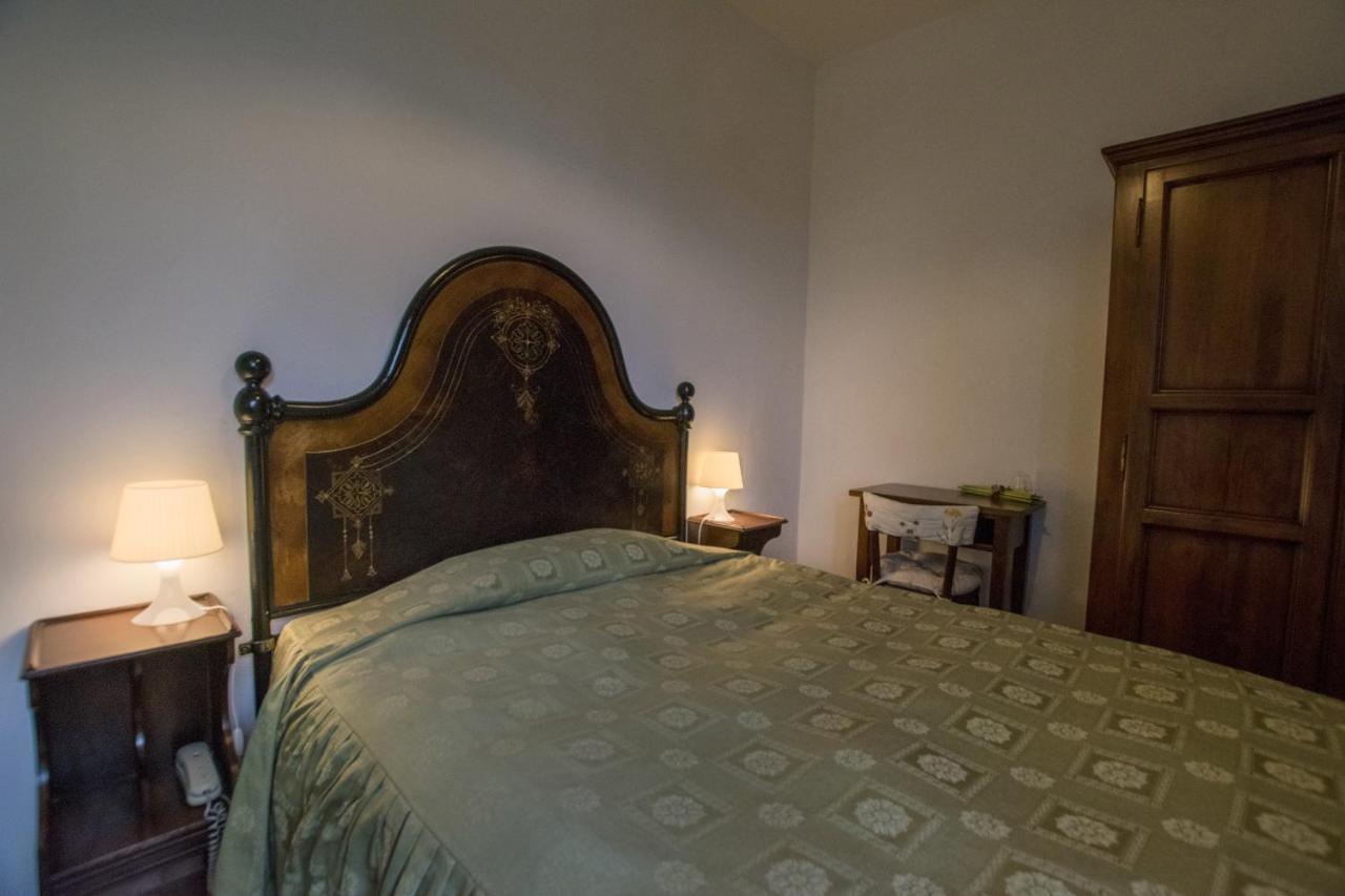 Albergo Ristorante Da Vestro Monticiano Eksteriør billede